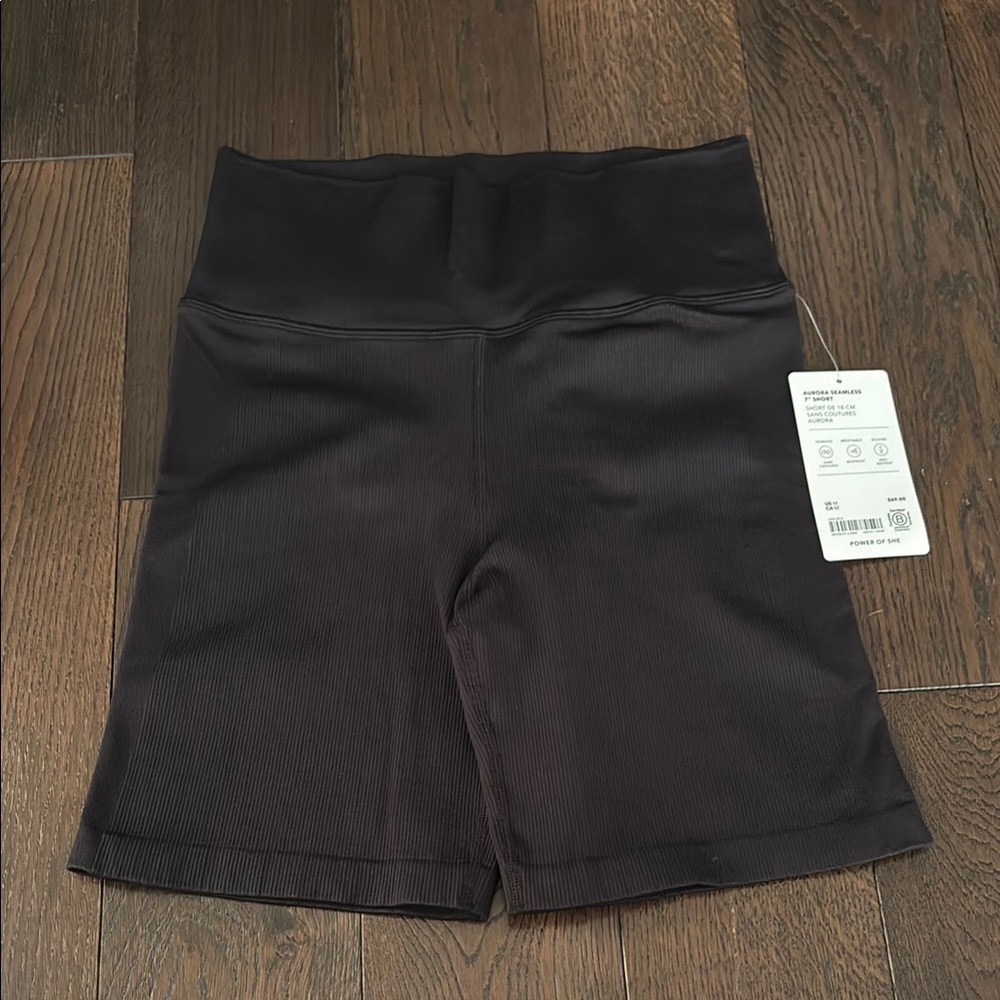 Athleta Aurora Seamless 7” Black Women's Shorts